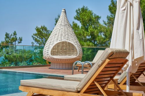 DIY Vs Hiring A Deck Contractor