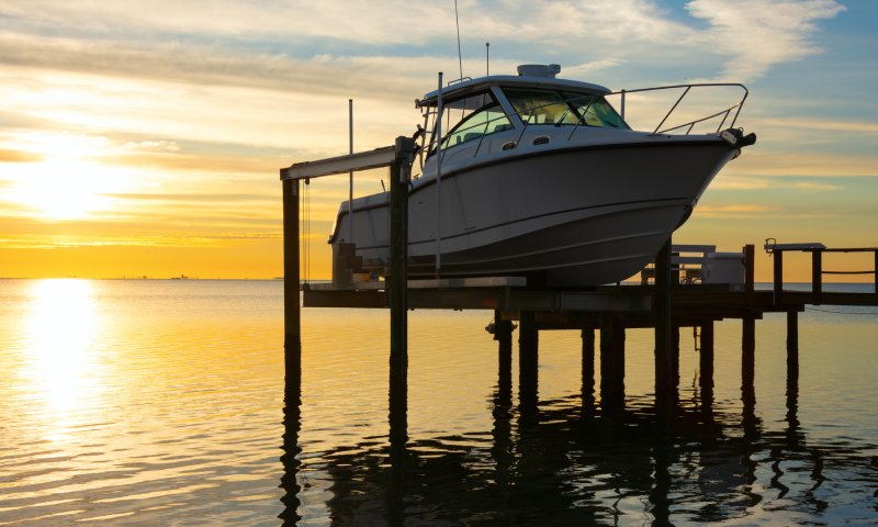 Fall Boat Lift Maintenance