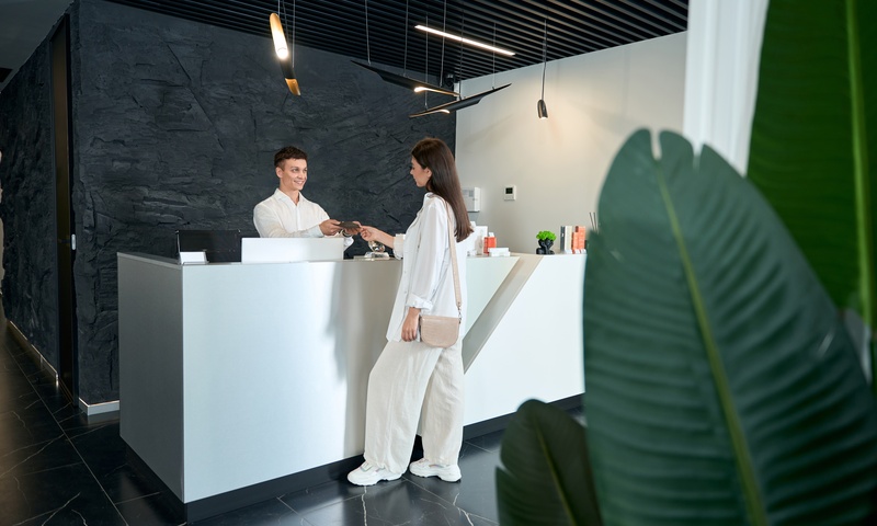 Why Salons Should Offer Aftercare Pamphlets