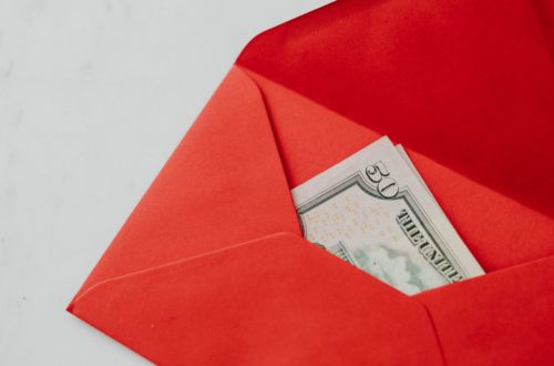 Differences Between Popular Money Transfer Platforms